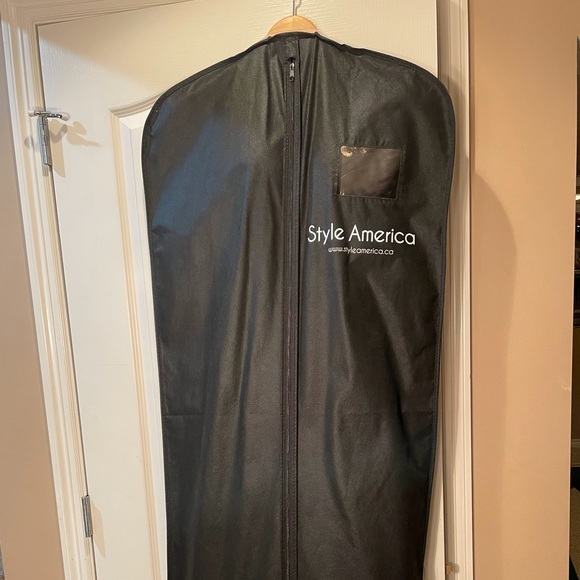 Bicici & Coty - Grad Dress - Picture 8 of 8